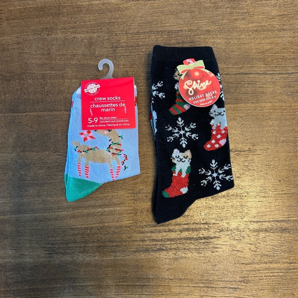 Holiday Christmas Winter Crew Socks - Black and Blue NWT